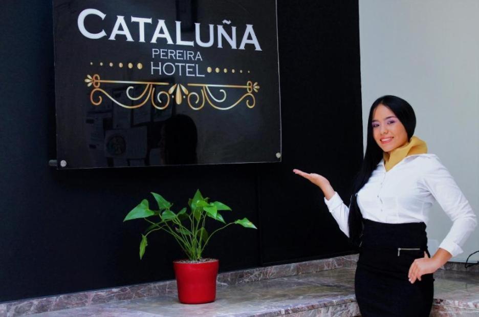 Hotel Cataluna Pereira Buitenkant foto