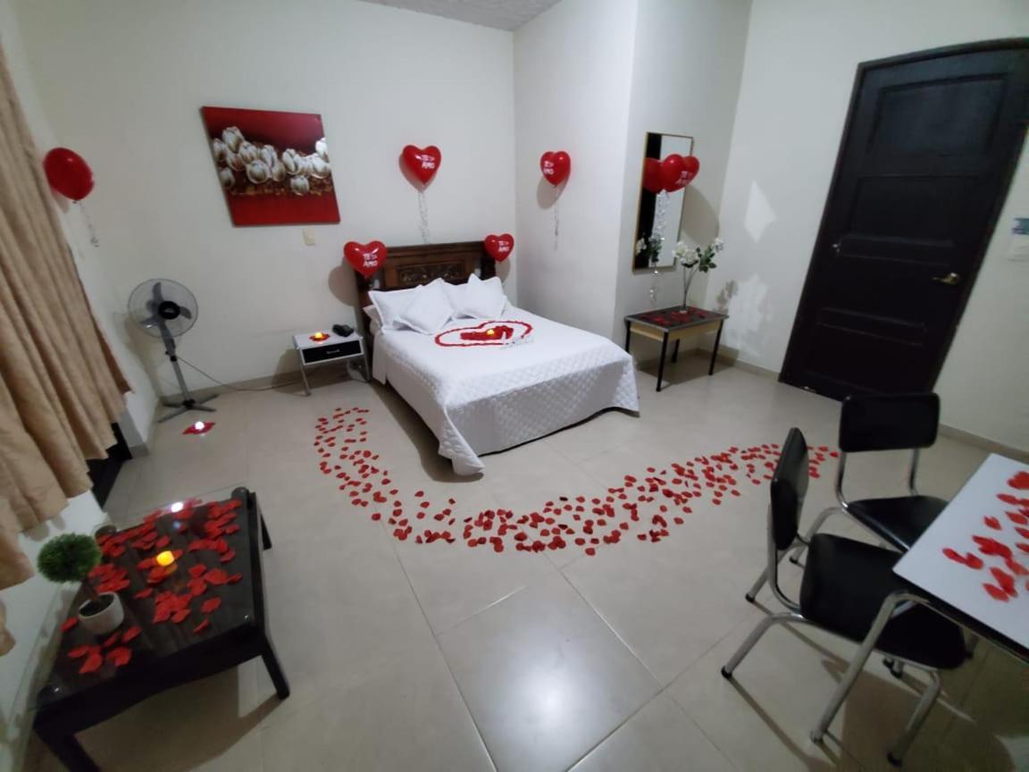 Hotel Cataluna Pereira Buitenkant foto